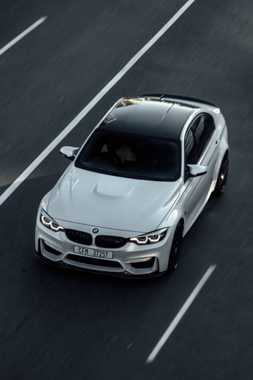 BMW i4 luxury and performance